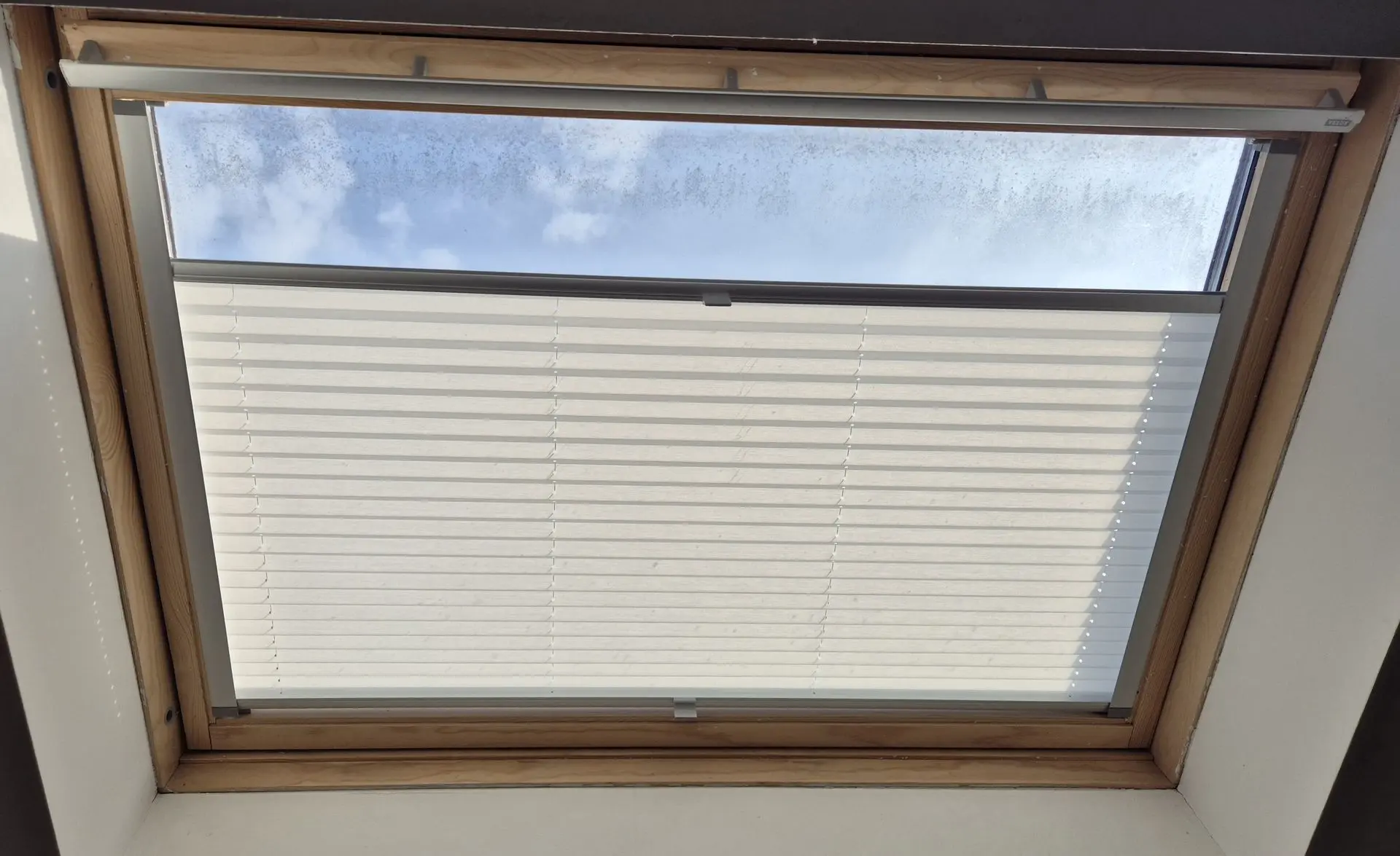 #storeplisse #storesurmesure #storeVelux #storetamisant