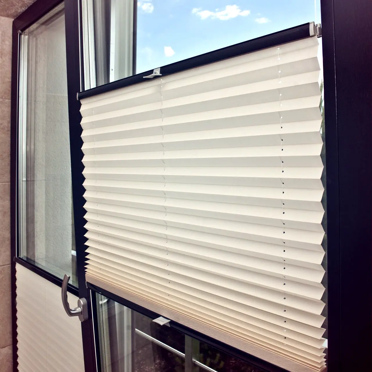 Store plissé sur mesure tamisant #store plissé sur mesure